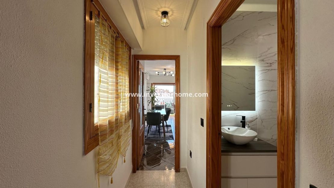 Vente - Appartement - Torrevieja - Centro