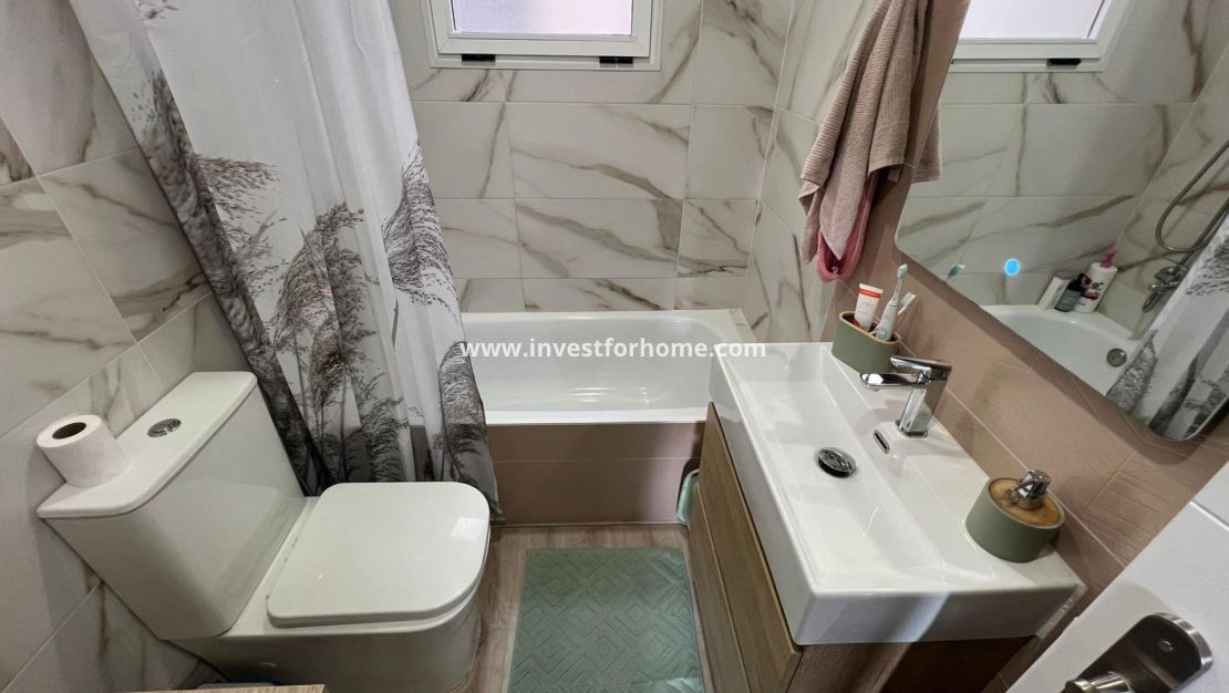 Vente - Appartement - Torrevieja - Centro