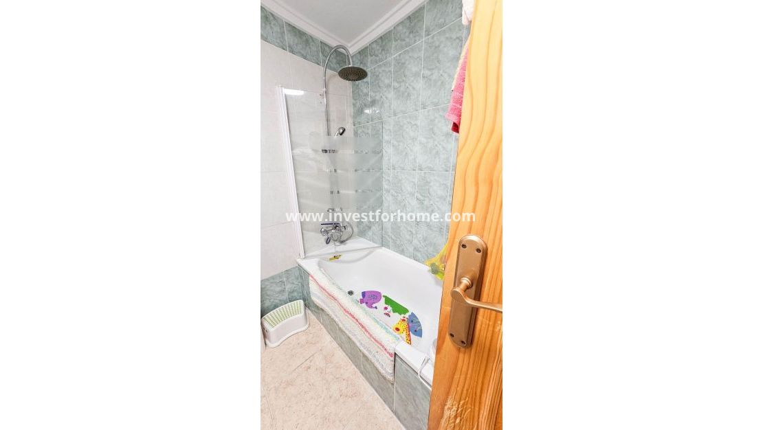 Vente - Appartement - Torrevieja - Centro