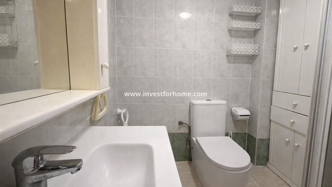 Vente - Appartement - Torrevieja - Centro