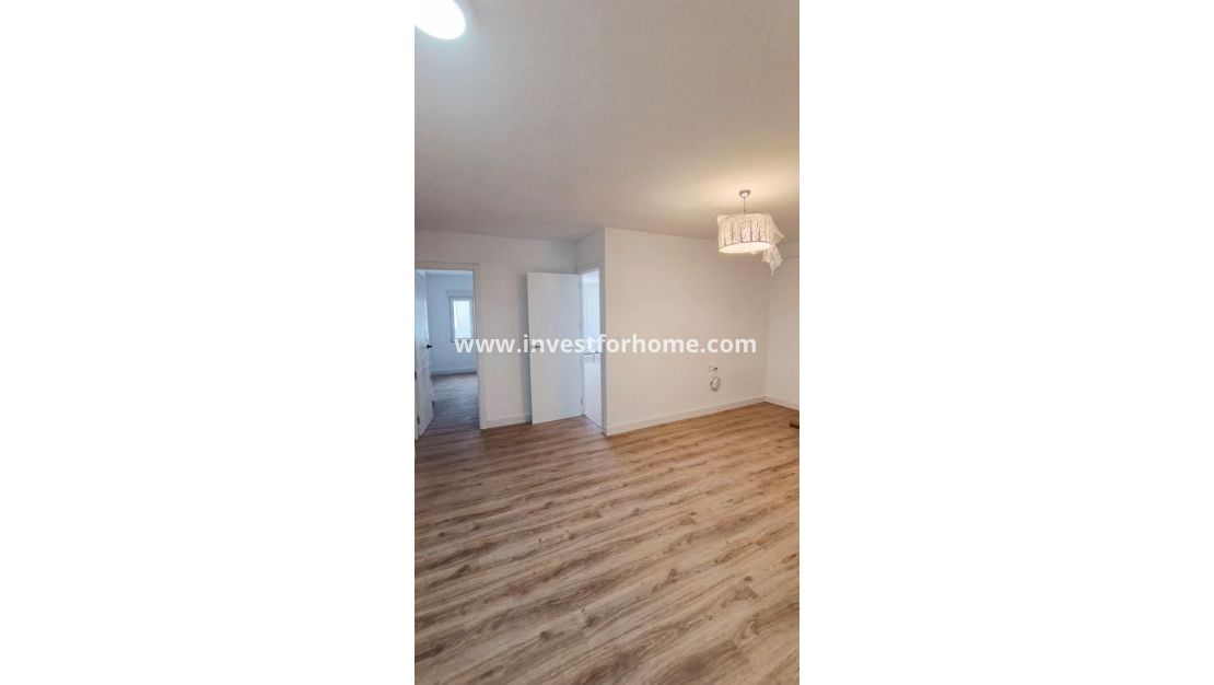 Vente - Appartement - Torrevieja - Centro