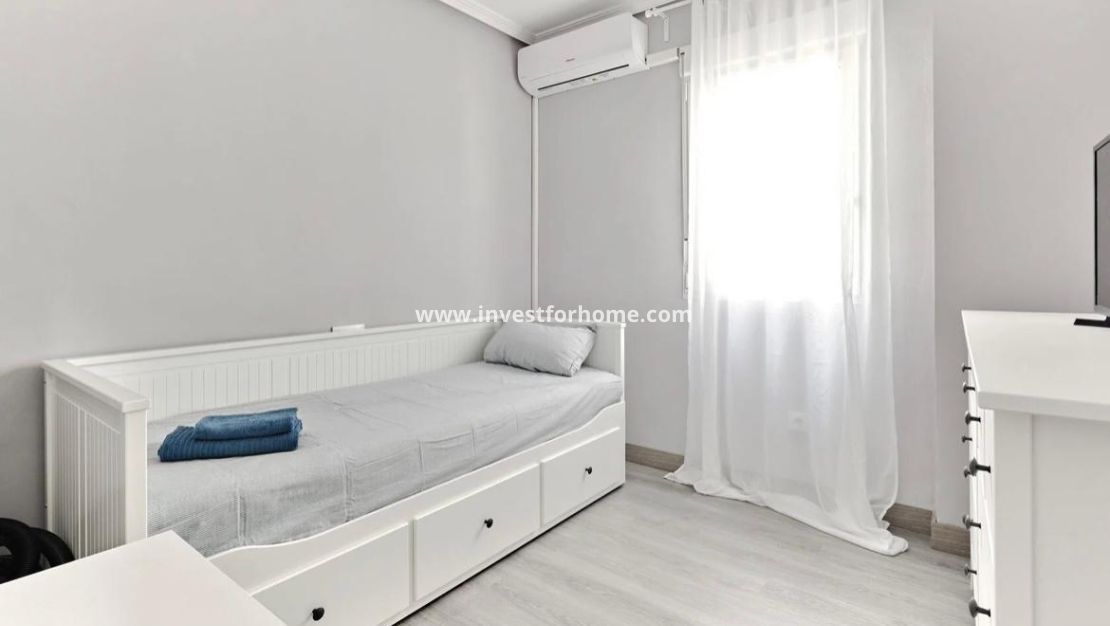 Vente - Appartement - Torrevieja - Centro