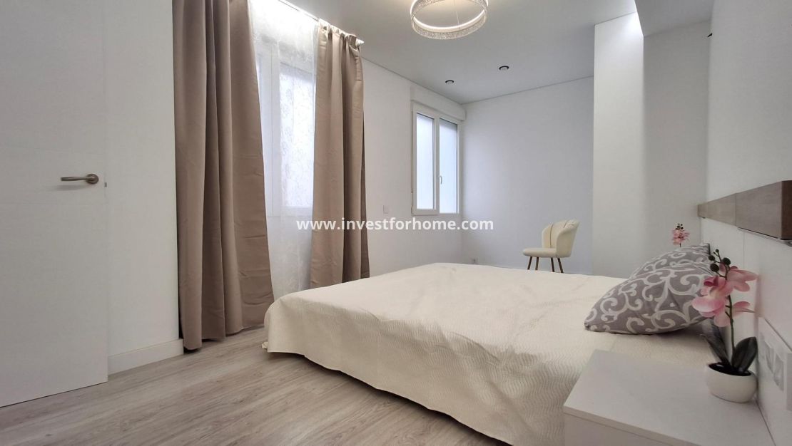 Vente - Appartement - Torrevieja - Centro
