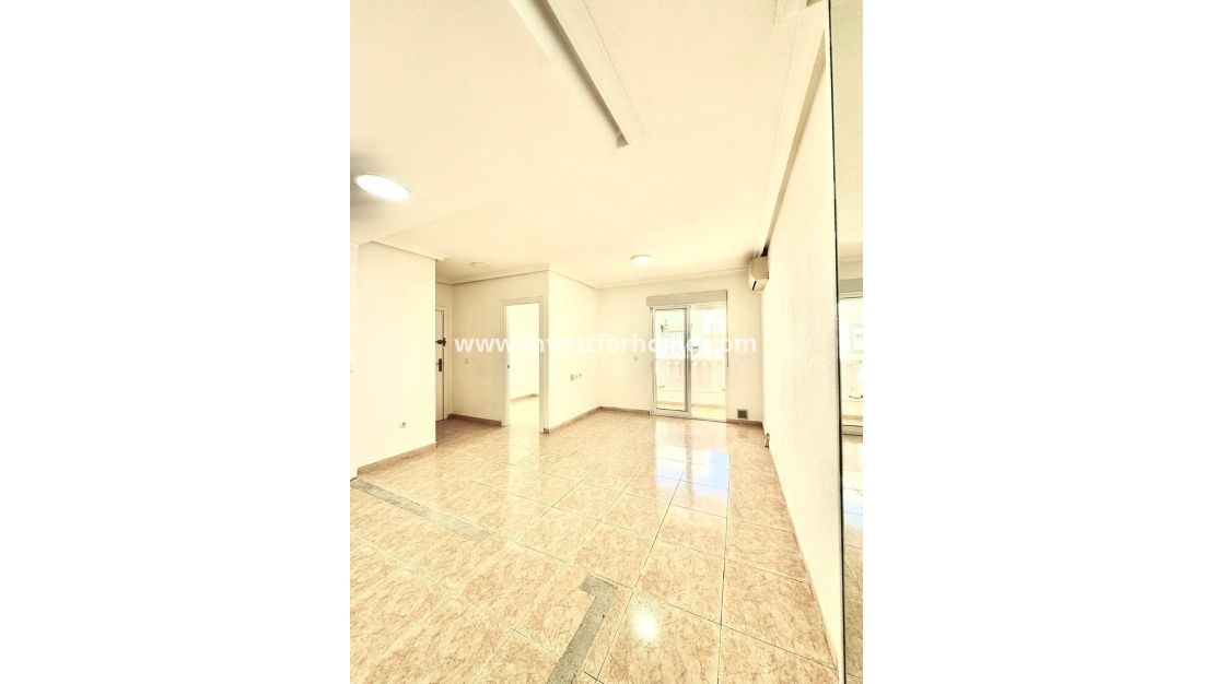 Vente - Appartement - Torrevieja - Centro