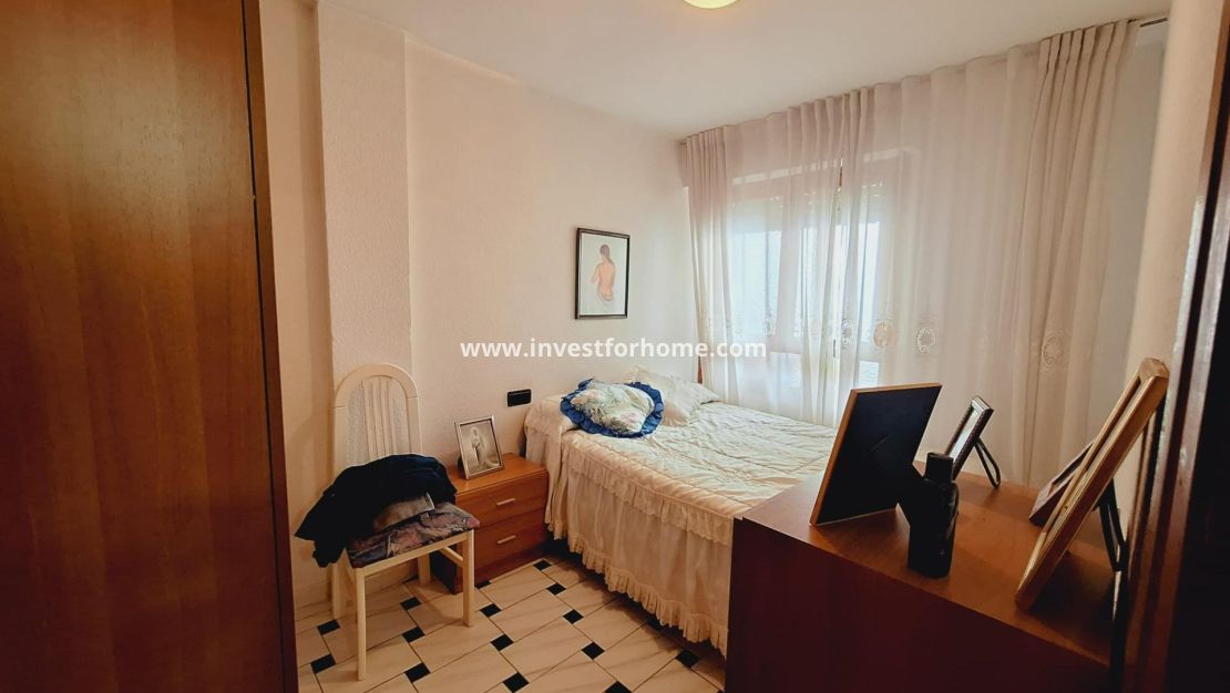 Vente - Appartement - Torrevieja - Centro
