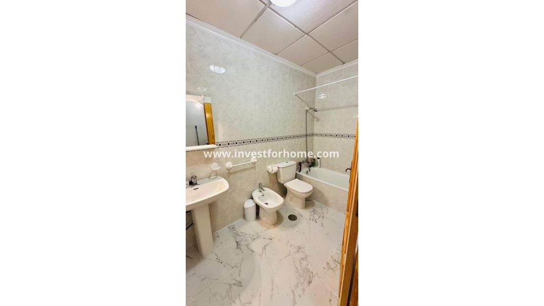 Vente - Appartement - Torrevieja - Centro
