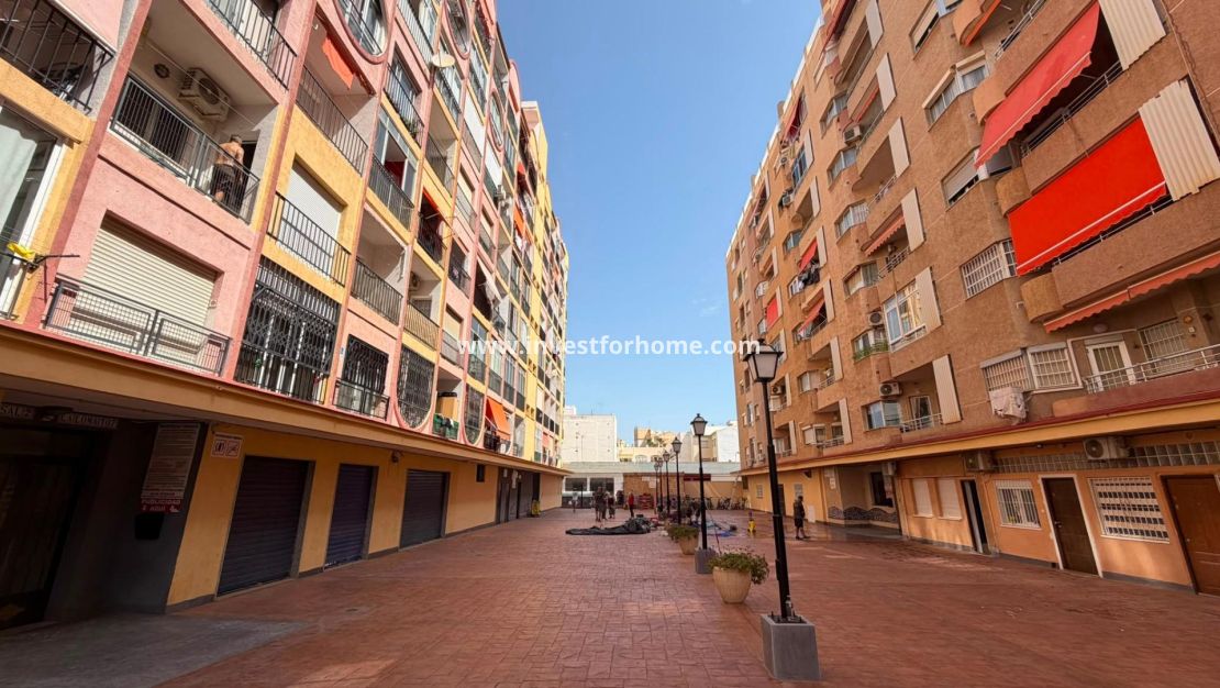 Vente - Appartement - Torrevieja - Centro