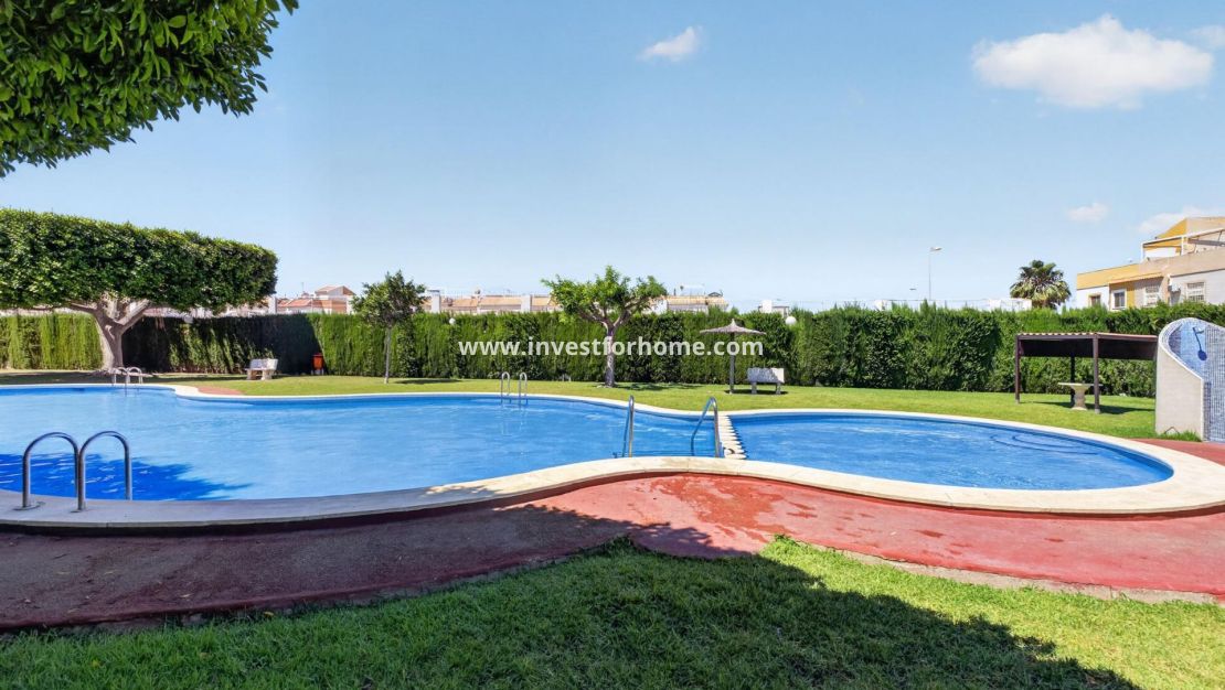 Vente - Appartement - Torrevieja - El Limonar
