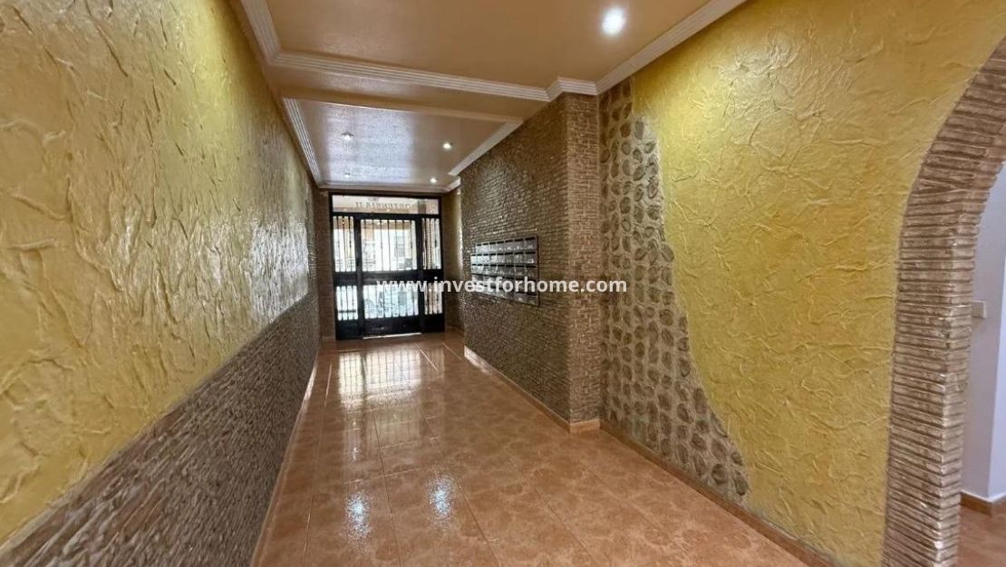 Vente - Appartement - Torrevieja - El Molino