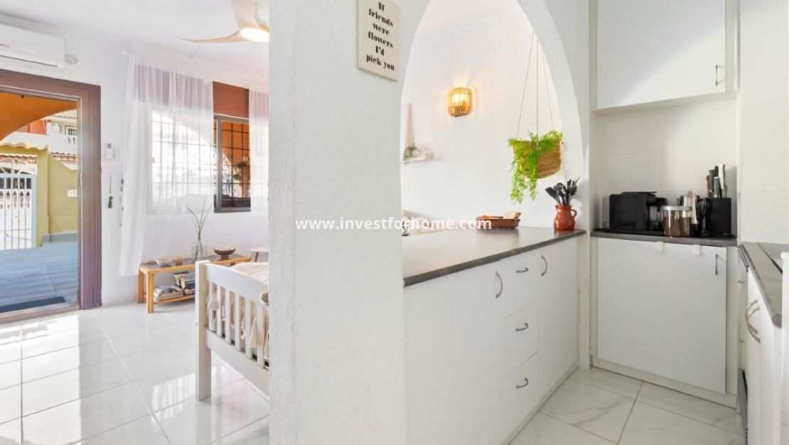 Vente - Appartement - Torrevieja - La Rosaleda