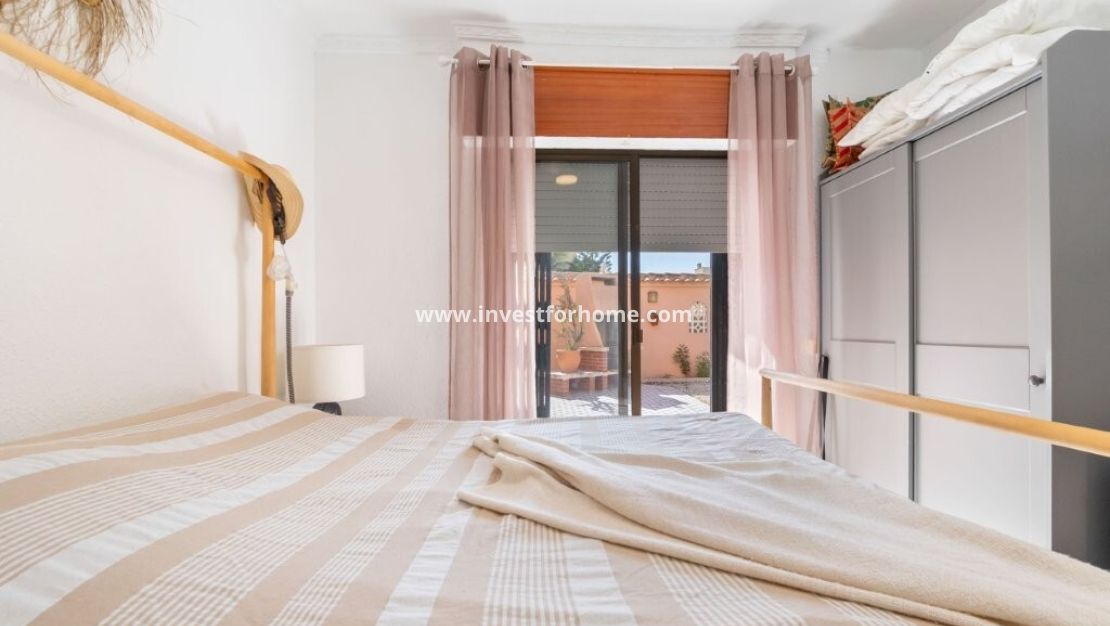 Vente - Appartement - Torrevieja - La Rosaleda