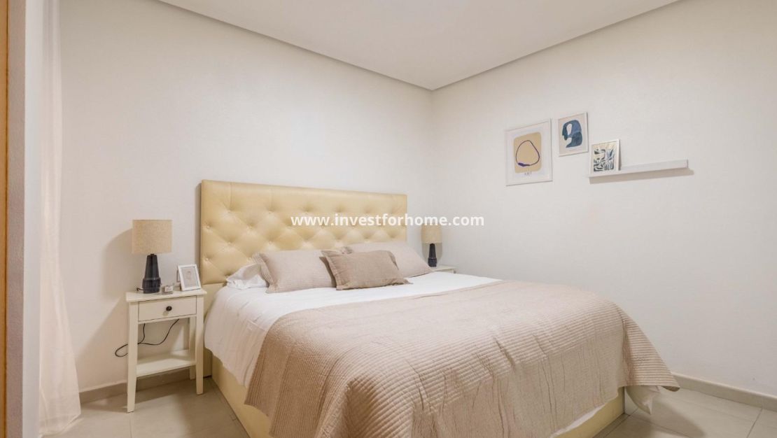 Vente - Appartement - Torrevieja - Las Calas
