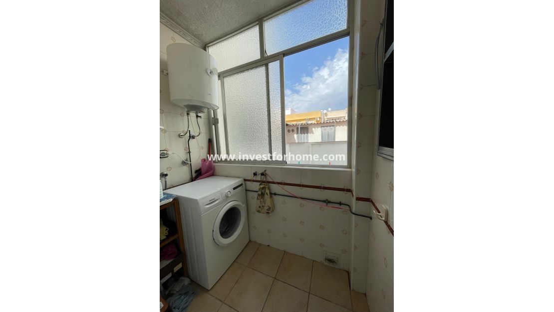 Vente - Appartement - Torrevieja - Las Piscinas Naturales