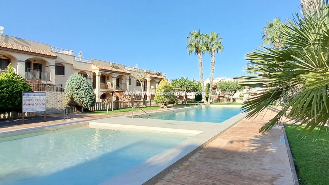 Vente - Appartement - Torrevieja - Parque Acuático - Sector 25