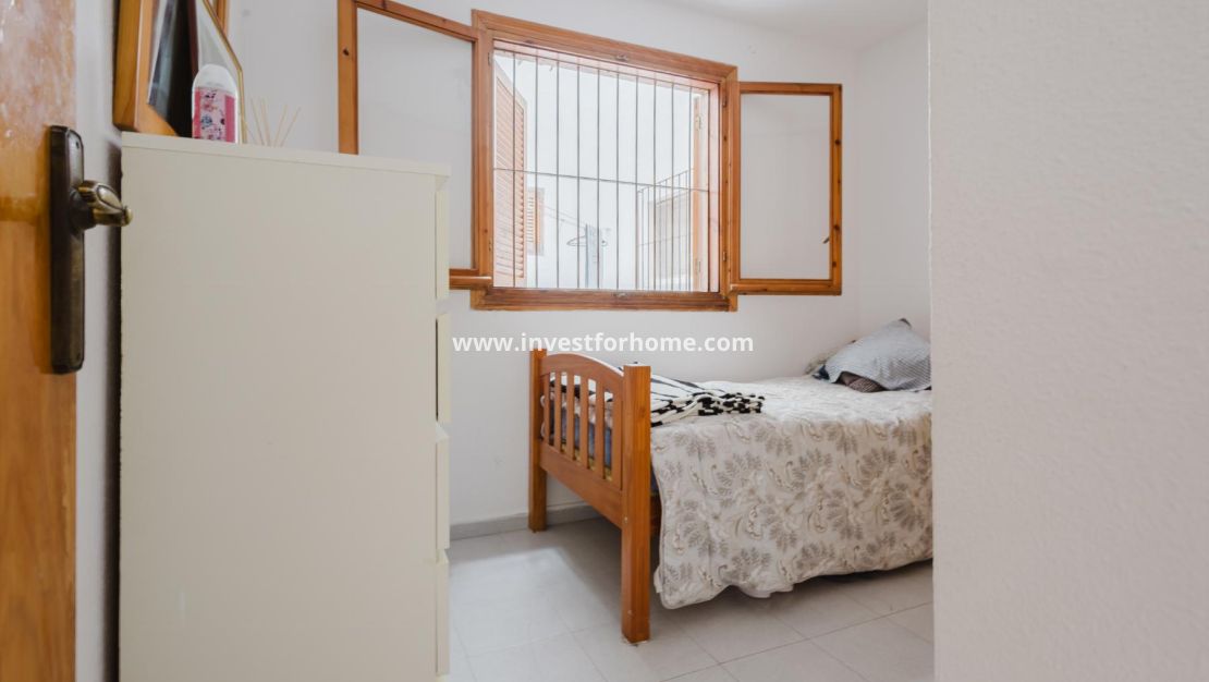 Vente - Appartement - Torrevieja - Playa de La Acequion
