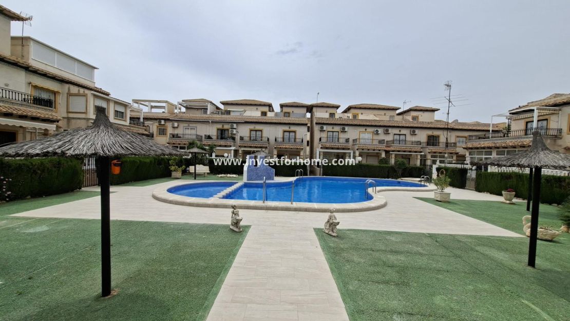 Vente - Bungalow - Orihuela Costa - Punta Prima