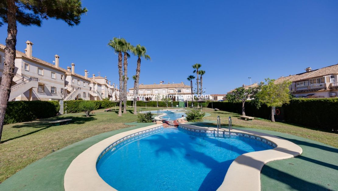 Vente - Bungalow - Torrevieja - aguas nuevas