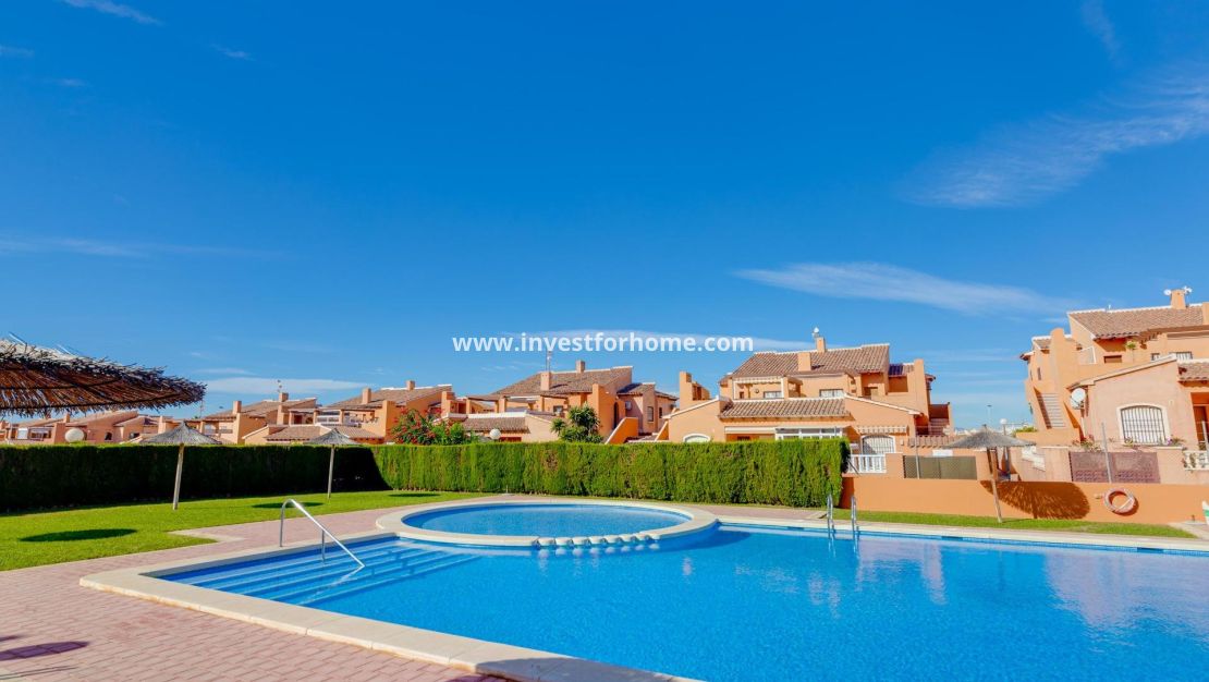 Vente - Bungalow - Torrevieja - aguas nuevas