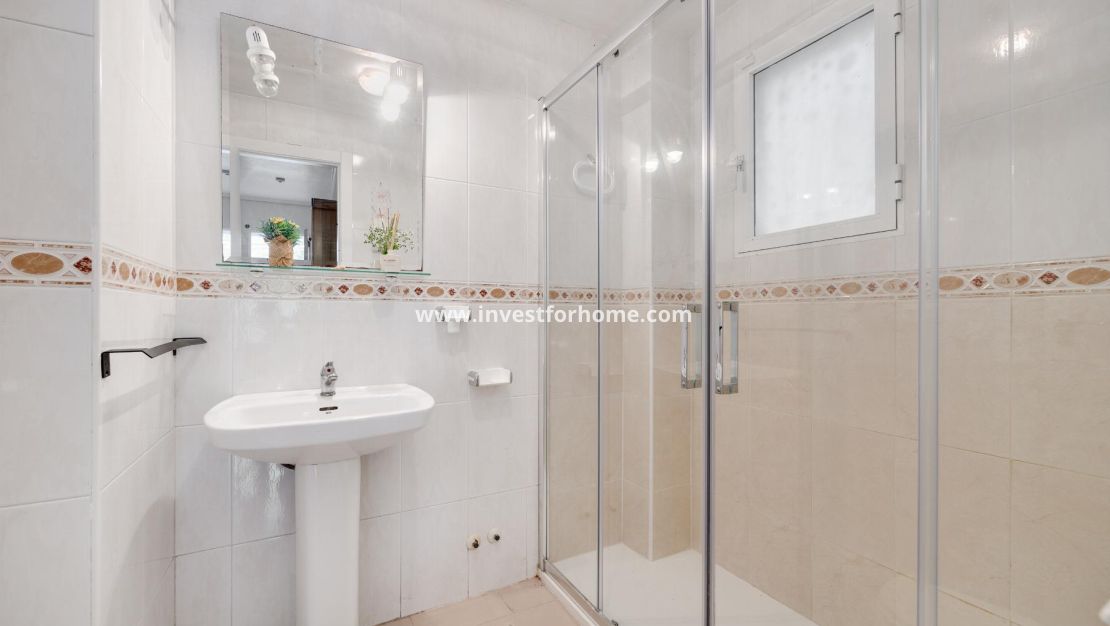 Vente - Bungalow - Torrevieja - El Acequión - Los Náufragos