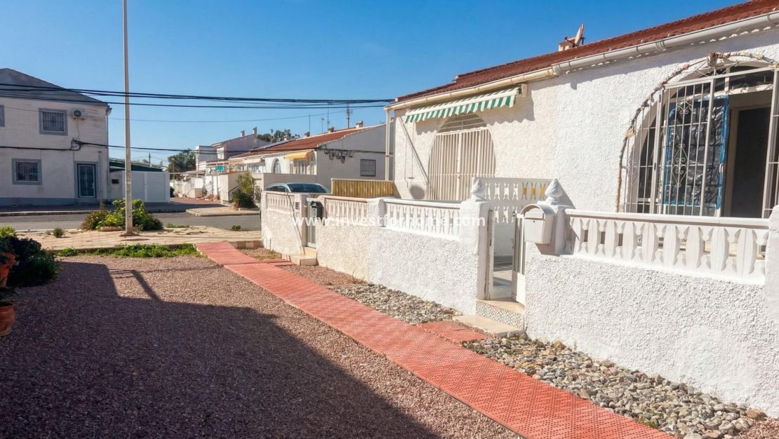 Vente - Bungalow - Torrevieja - La Siesta - El Salado - Torreta