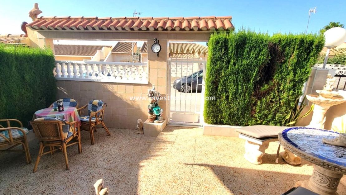 Vente - Bungalow - Torrevieja - Nueva Torrevieja - Aguas Nuevas