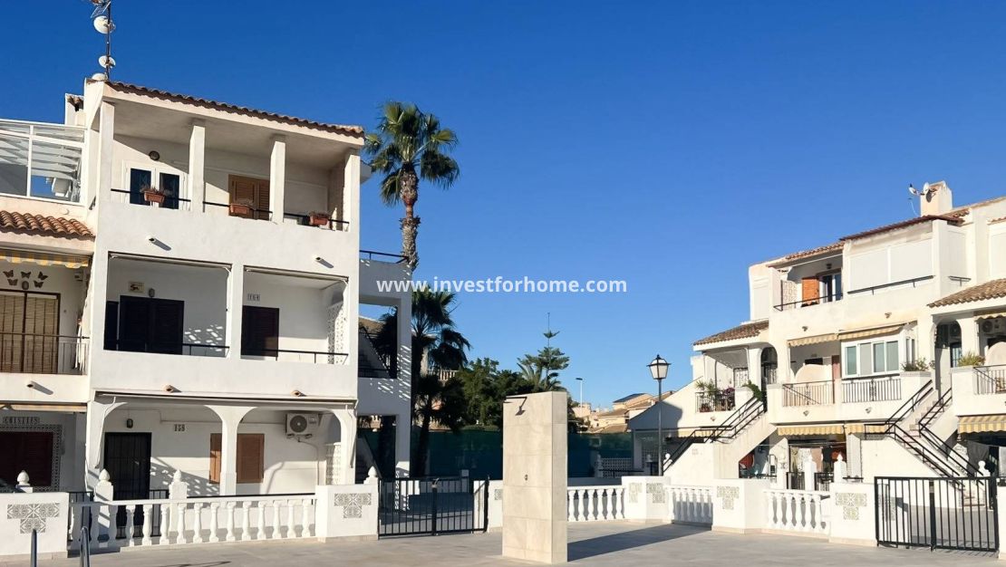 Vente - Bungalow - Torrevieja - Nueva Torrevieja - Aguas Nuevas