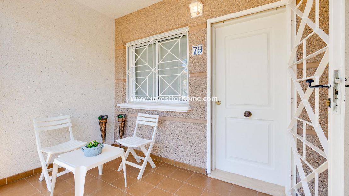 Vente - Bungalow - Torrevieja - Nueva Torrevieja - Aguas Nuevas