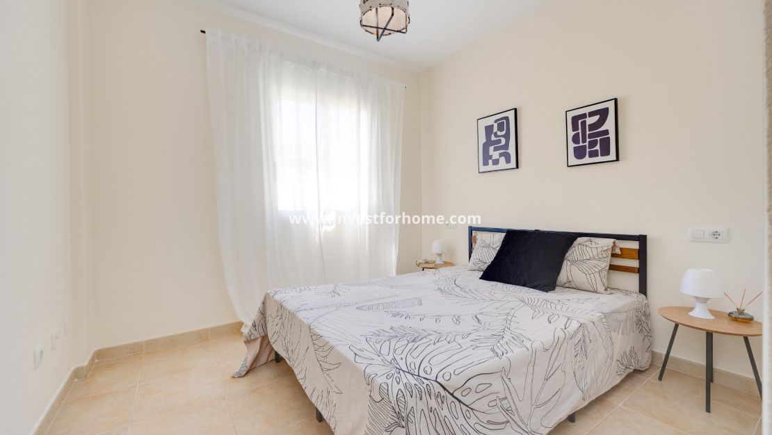 Vente - Bungalow - Torrevieja - Nueva Torrevieja - Aguas Nuevas