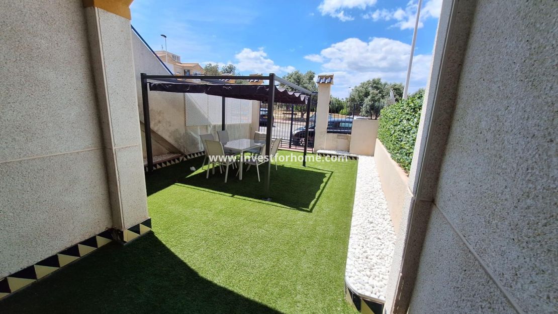 Vente - Bungalow - Torrevieja - Nueva Torrevieja - Aguas Nuevas