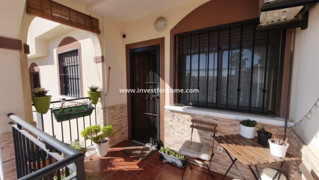 Vente - Bungalow - Torrevieja - Parque Acuático - Sector 25