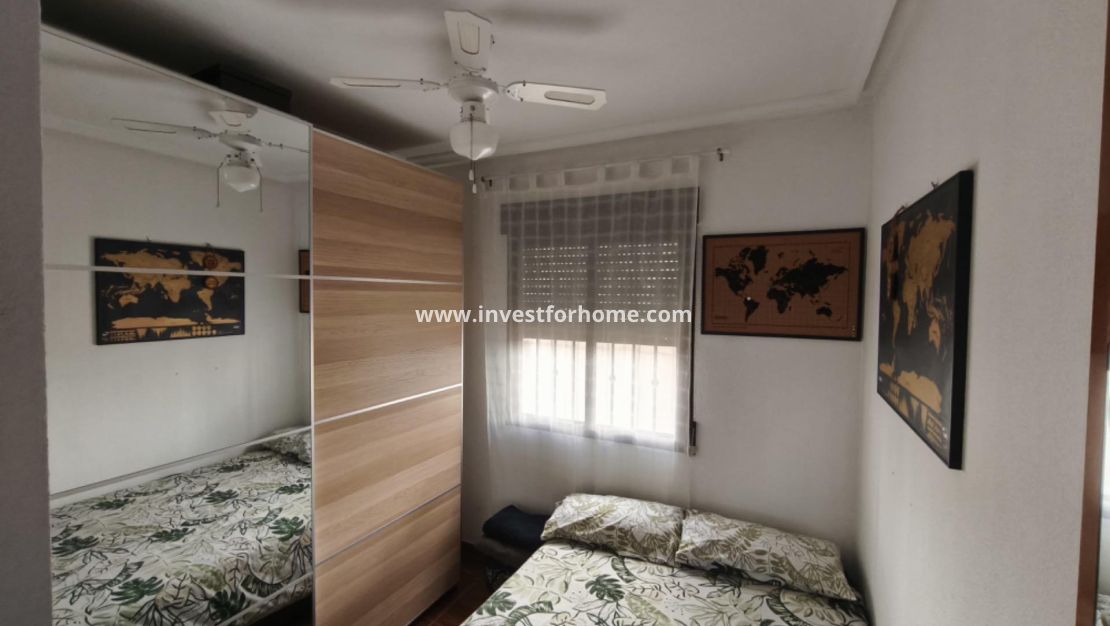 Vente - Bungalow - Torrevieja - Parque Acuático - Sector 25