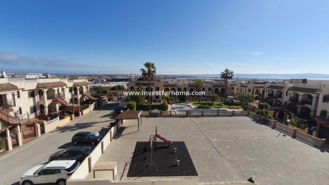 Vente - Bungalow - Torrevieja - Parque Acuático - Sector 25