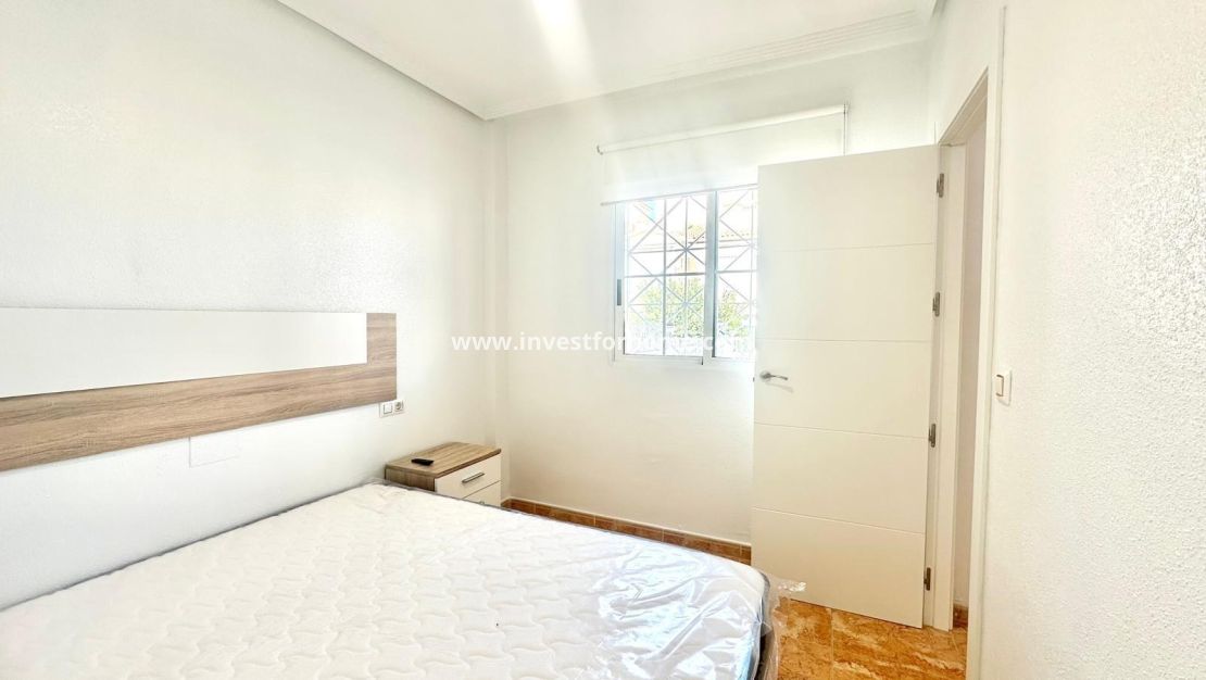 Vente - Bungalow - Torrevieja - Playa de los Locos