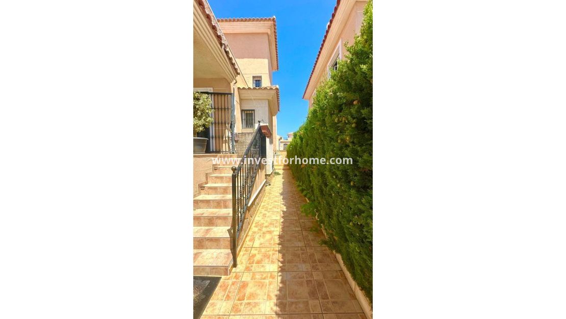 Vente - Maison - Orihuela Costa - Urbanización Perla Del Mar