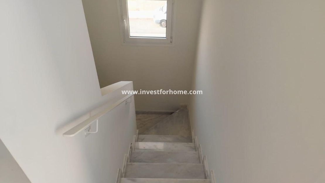 Vente - Maison - Torrevieja - aguas nuevas