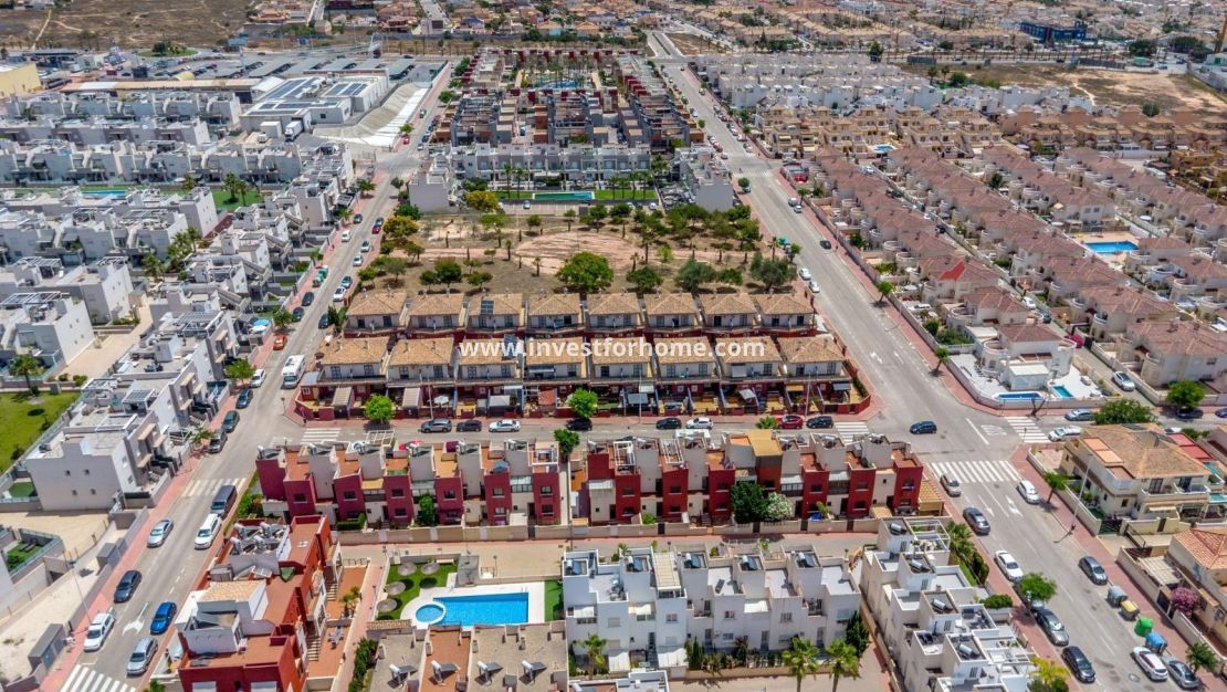 Vente - Maison - Torrevieja - aguas nuevas