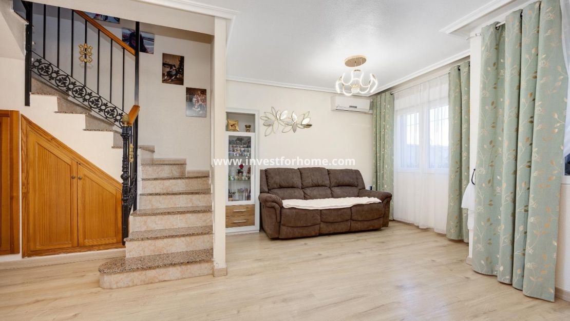 Vente - Maison - Torrevieja - aguas nuevas