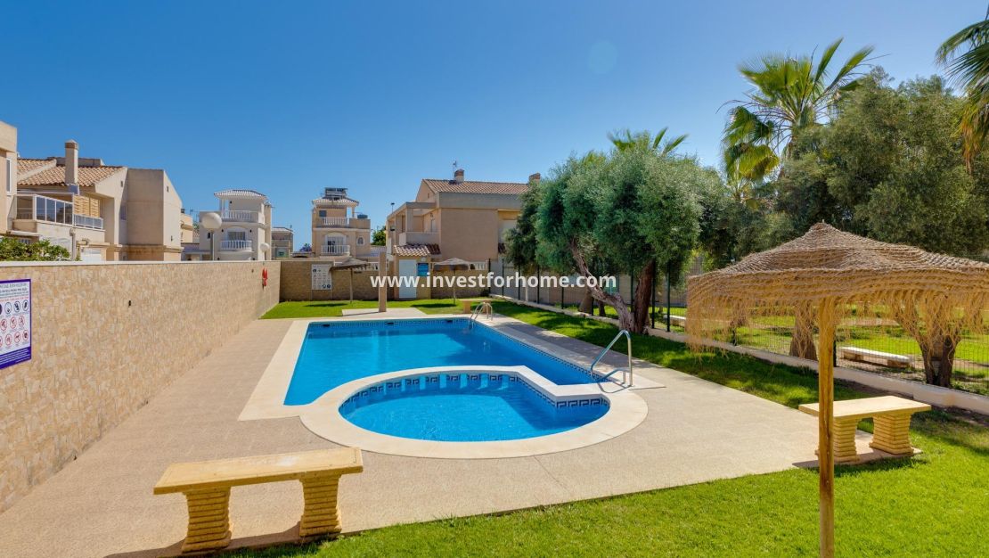 Vente - Maison - Torrevieja - aguas nuevas