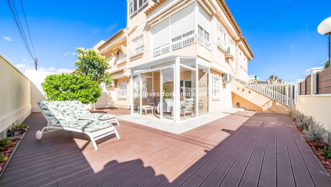 Vente - Maison - Torrevieja - Nueva Torrevieja - Aguas Nuevas