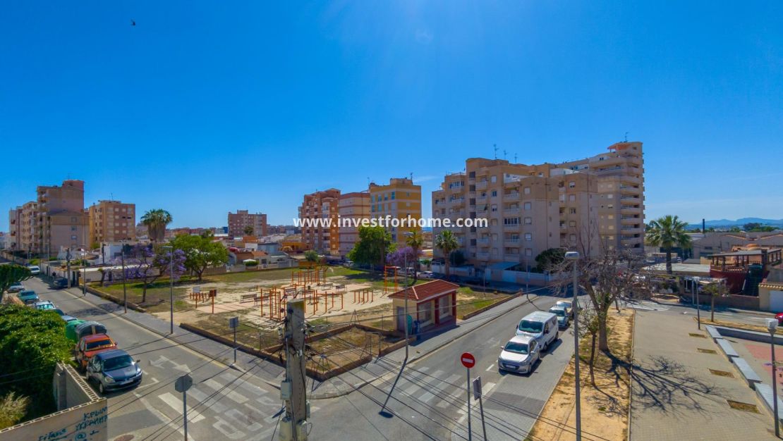 Vente - Maison - Torrevieja - Nueva Torrevieja - Aguas Nuevas