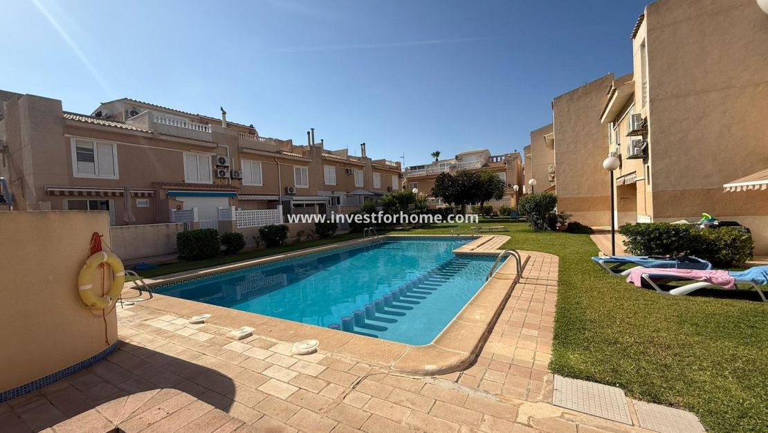 Vente - Maison - Torrevieja - Nueva Torrevieja - Aguas Nuevas