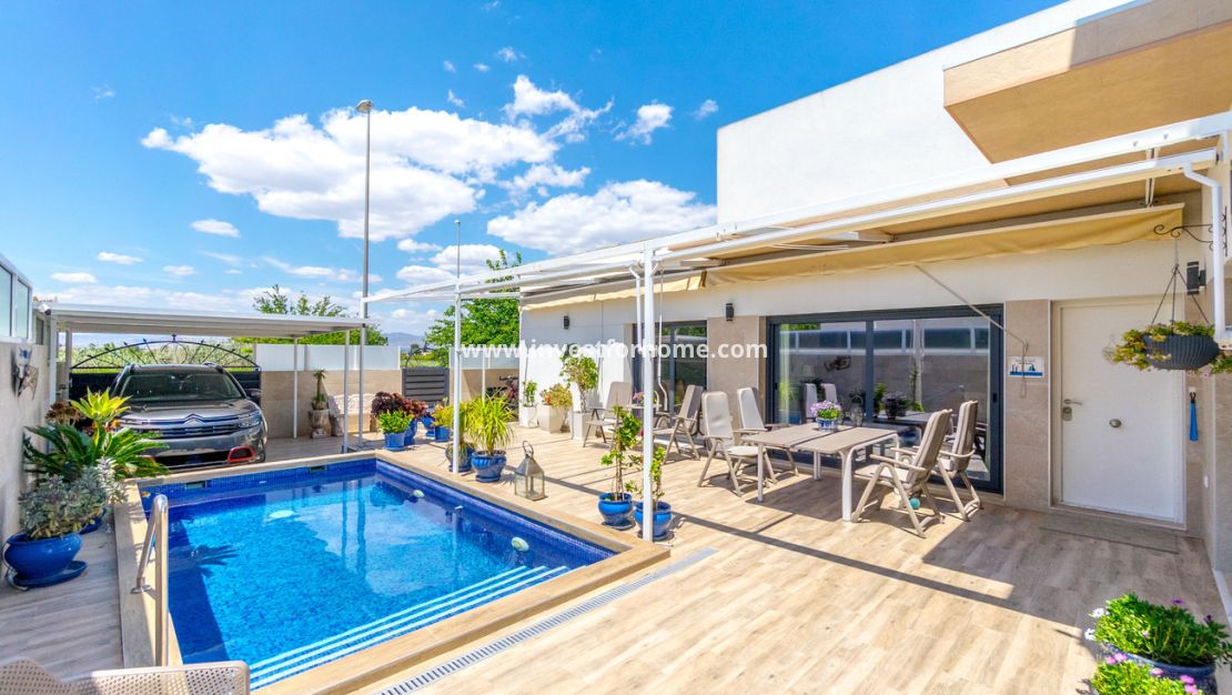 Vente - Villa - Daya Nueva - Costa Blanca