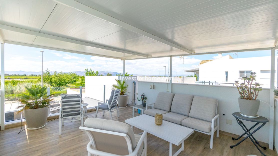 Vente - Villa - Daya Nueva - Costa Blanca