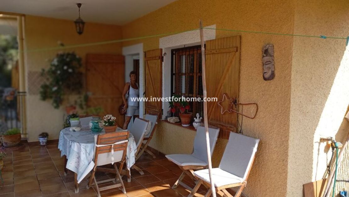 Vente - Villa - Daya Nueva - Costa Blanca