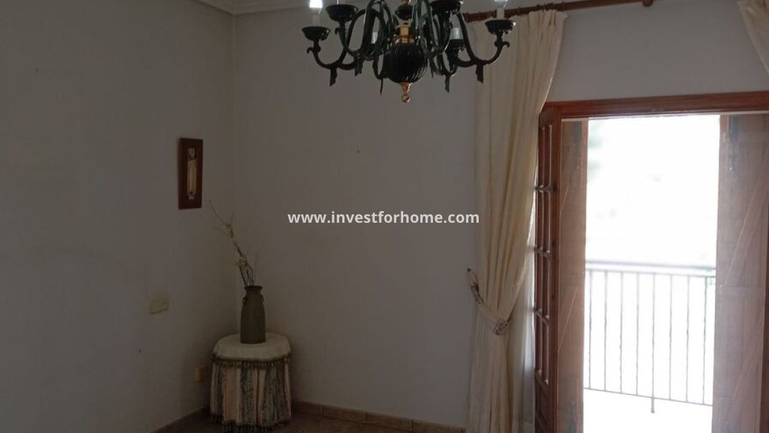 Vente - Villa - Daya Nueva - Costa Blanca