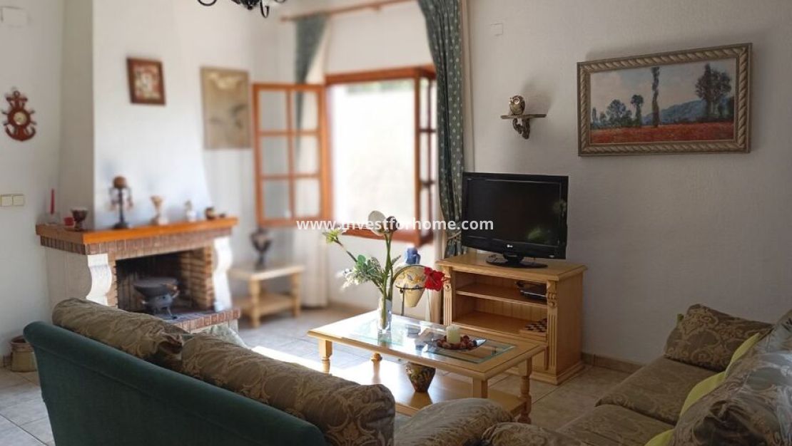 Vente - Villa - Daya Nueva - Costa Blanca