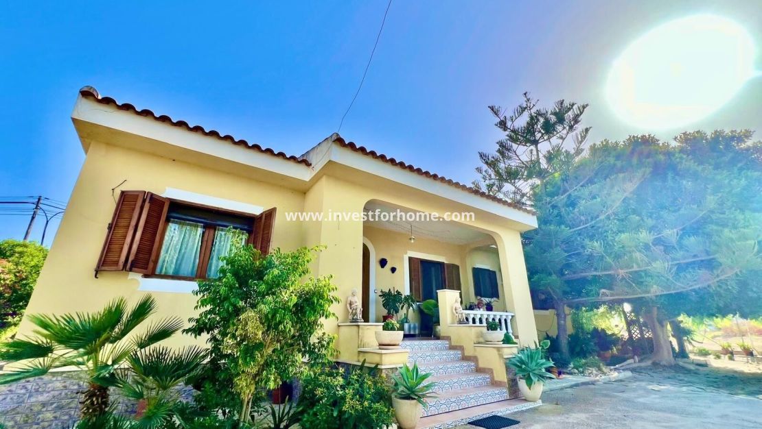 Vente - Villa - Daya vieja - Costa Blanca Sur
