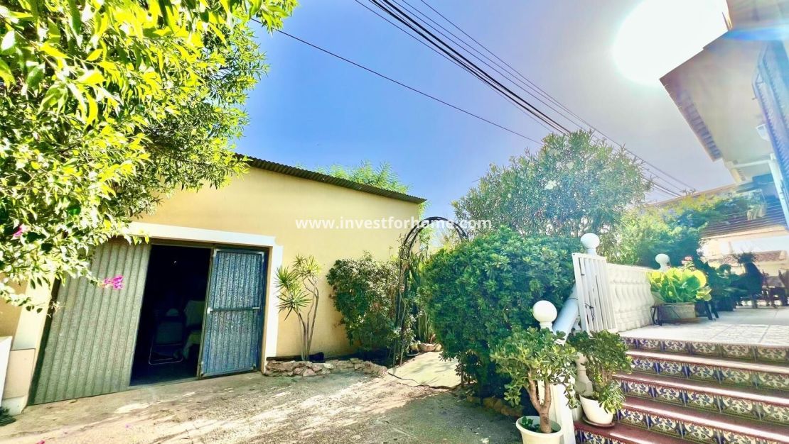 Vente - Villa - Daya vieja - Costa Blanca Sur