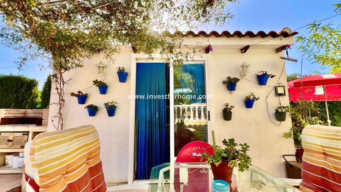 Vente - Villa - Daya vieja - Costa Blanca Sur