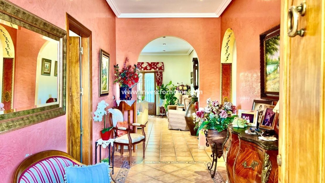 Vente - Villa - Daya vieja - Costa Blanca Sur